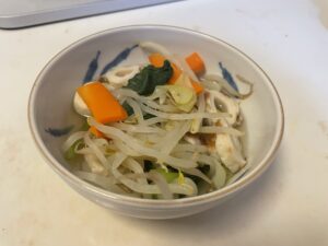 焼ちくわともやしの煮物